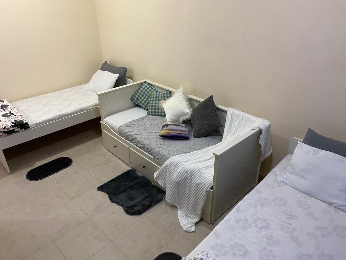 Nash Guest House Females Only Dubai Ngoại thất bức ảnh