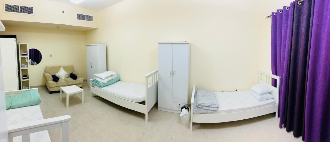 Nash Guest House Females Only Dubai Ngoại thất bức ảnh
